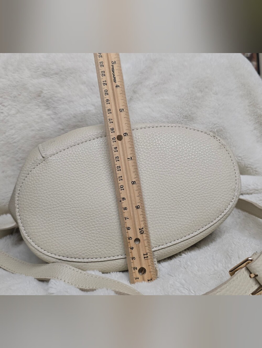 Cream Pebbled Leather Drawstring Shoulder Bucket Bag with Gold Accents - Picture 5 of 5